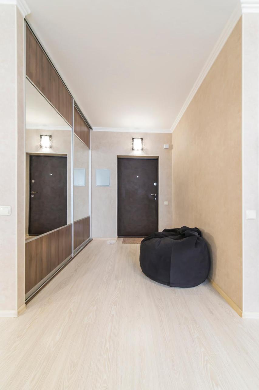 Studio Apartment On Bazhana Киев Экстерьер фото